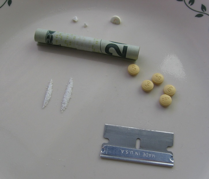 Addicted to painkillers? There is a way out... Addicted to painkillers? There is a way out...