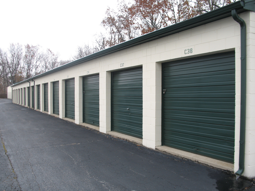How to Get Best Deals on Storage Units All Peers