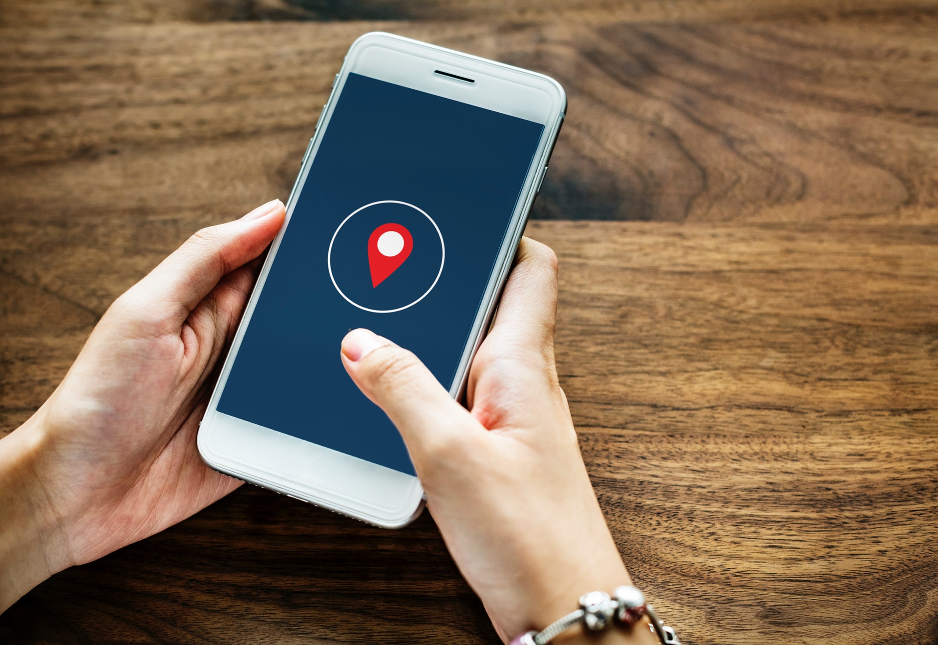 Top 5 Best Phone Tracker Apps Without Permission – Rated and Reviewed